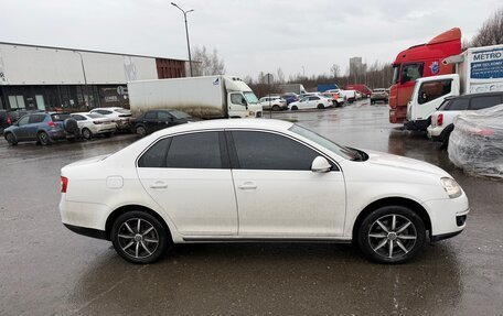 Volkswagen Jetta VI, 2010 год, 565 000 рублей, 5 фотография
