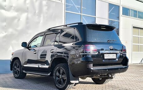 Toyota Land Cruiser 200, 2015 год, 3 580 000 рублей, 8 фотография