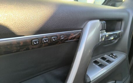 Toyota Land Cruiser 200, 2015 год, 3 580 000 рублей, 13 фотография