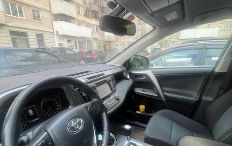 Toyota RAV4, 2016 год, 2 000 000 рублей, 6 фотография