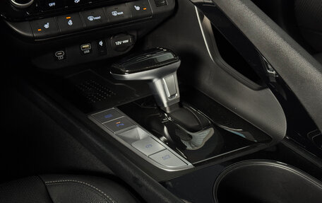 Hyundai Elantra, 2024 год, 2 249 000 рублей, 23 фотография