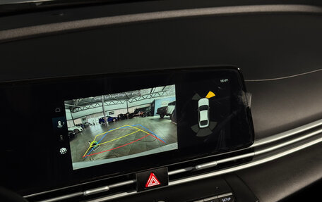 Hyundai Elantra, 2024 год, 2 249 000 рублей, 30 фотография