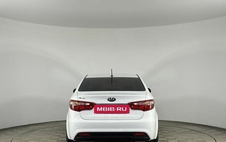 KIA Rio III рестайлинг, 2013 год, 815 000 рублей, 8 фотография