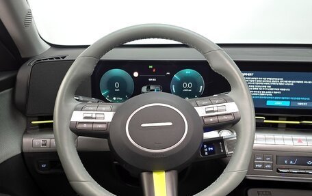 Hyundai Kona, 2025 год, 3 300 000 рублей, 9 фотография