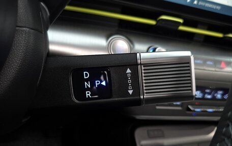 Hyundai Kona, 2025 год, 3 300 000 рублей, 15 фотография