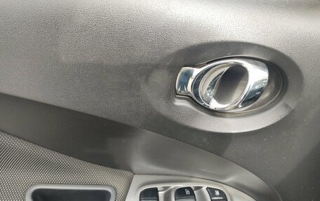 Nissan Juke II, 2013 год, 979 000 рублей, 14 фотография