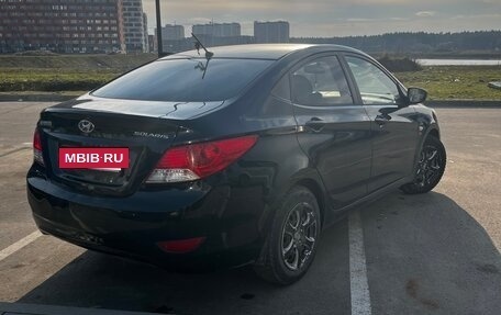 Hyundai Solaris II рестайлинг, 2011 год, 690 000 рублей, 5 фотография