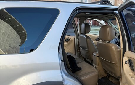 Ford Maverick, 2003 год, 535 000 рублей, 3 фотография