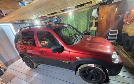 Chevrolet Niva I рестайлинг, 2016 год, 800 000 рублей, 4 фотография