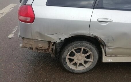 Nissan Wingroad III, 2002 год, 165 000 рублей, 2 фотография