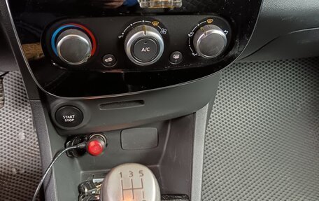 Renault Clio IV рестайлинг, 2019 год, 1 100 000 рублей, 10 фотография