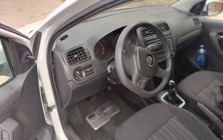 Volkswagen Polo VI (EU Market), 2018 год, 950 000 рублей, 6 фотография