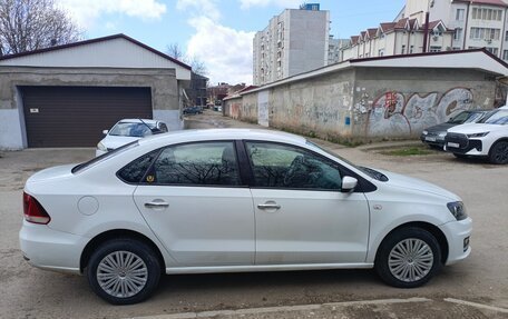 Volkswagen Polo VI (EU Market), 2018 год, 950 000 рублей, 3 фотография