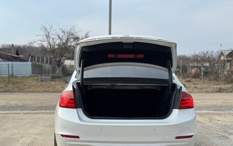 BMW 3 серия, 2015 год, 2 450 000 рублей, 13 фотография