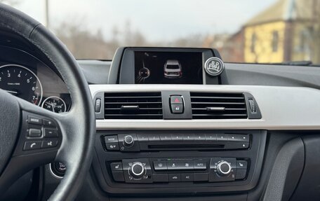 BMW 3 серия, 2015 год, 2 450 000 рублей, 21 фотография