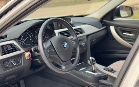 BMW 3 серия, 2015 год, 2 450 000 рублей, 16 фотография