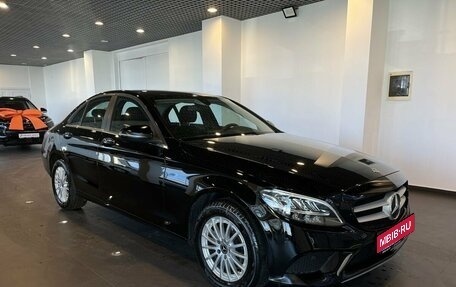 Mercedes-Benz C-Класс, 2019 год, 2 992 000 рублей, 1 фотография