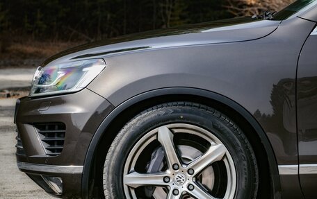 Volkswagen Touareg III, 2016 год, 3 575 000 рублей, 3 фотография