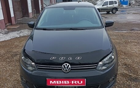 Volkswagen Polo VI (EU Market), 2013 год, 815 000 рублей, 1 фотография