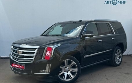 Cadillac Escalade IV, 2015 год, 3 999 000 рублей, 1 фотография