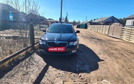 Skoda Superb III рестайлинг, 2012 год, 930 000 рублей, 2 фотография