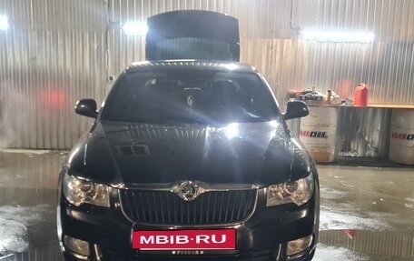 Skoda Superb III рестайлинг, 2012 год, 930 000 рублей, 12 фотография