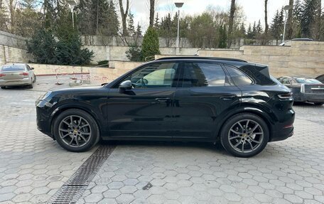 Porsche Cayenne III, 2024 год, 17 000 000 рублей, 2 фотография