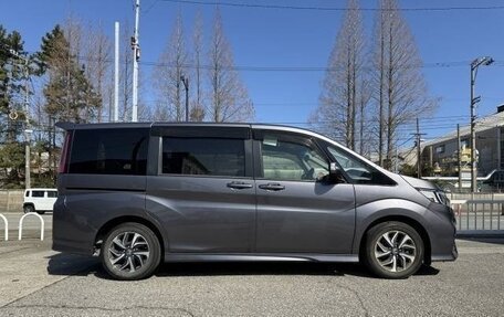 Honda Stepwgn IV, 2021 год, 2 100 000 рублей, 8 фотография