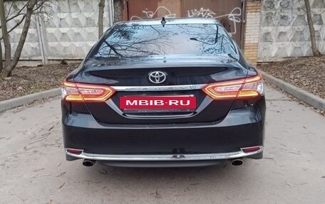 Toyota Camry, 2023 год, 3 187 000 рублей, 4 фотография