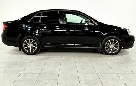 Volkswagen Jetta VI, 2010 год, 780 000 рублей, 3 фотография