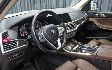 BMW X7, 2019 год, 7 400 000 рублей, 38 фотография