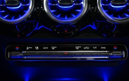 Mercedes-Benz GLB, 2024 год, 6 570 000 рублей, 19 фотография