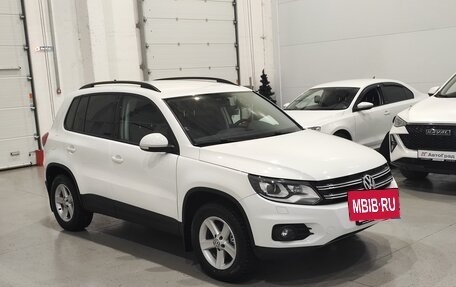 Volkswagen Tiguan I, 2015 год, 1 600 000 рублей, 3 фотография