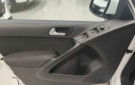 Volkswagen Tiguan I, 2015 год, 1 600 000 рублей, 15 фотография