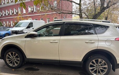 Toyota RAV4, 2017 год, 1 830 000 рублей, 5 фотография