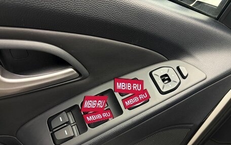 Hyundai ix35 I рестайлинг, 2011 год, 1 399 000 рублей, 7 фотография