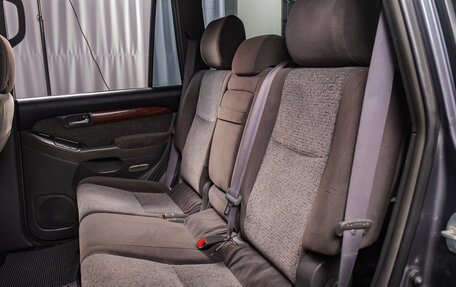 Toyota Land Cruiser Prado 120 рестайлинг, 2008 год, 2 629 000 рублей, 18 фотография