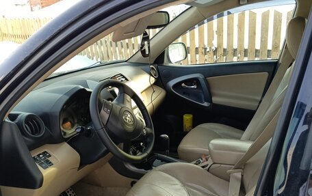 Toyota RAV4, 2010 год, 1 270 000 рублей, 2 фотография