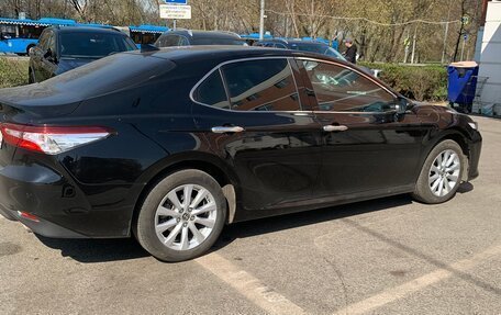 Toyota Camry, 2020 год, 4 000 000 рублей, 10 фотография