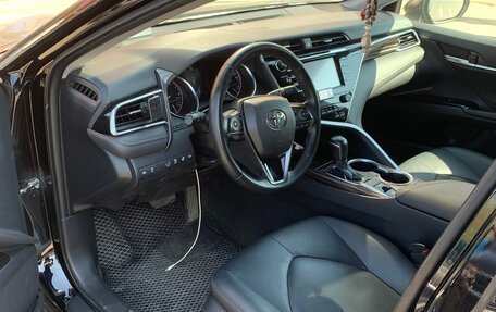 Toyota Camry, 2020 год, 4 000 000 рублей, 12 фотография