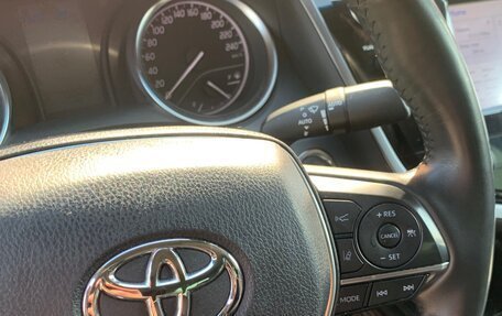 Toyota Camry, 2020 год, 4 000 000 рублей, 9 фотография