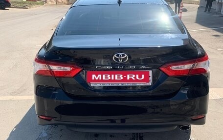 Toyota Camry, 2020 год, 4 000 000 рублей, 8 фотография