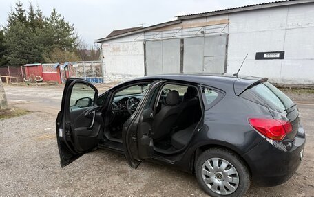 Opel Astra J, 2011 год, 620 000 рублей, 5 фотография