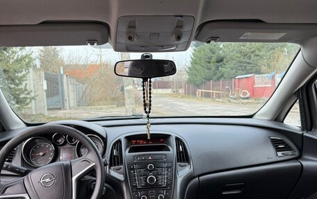 Opel Astra J, 2011 год, 620 000 рублей, 11 фотография