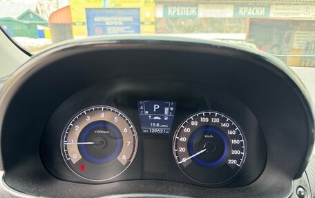 Hyundai Solaris II рестайлинг, 2011 год, 750 000 рублей, 12 фотография