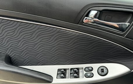 Hyundai Solaris II рестайлинг, 2011 год, 750 000 рублей, 13 фотография