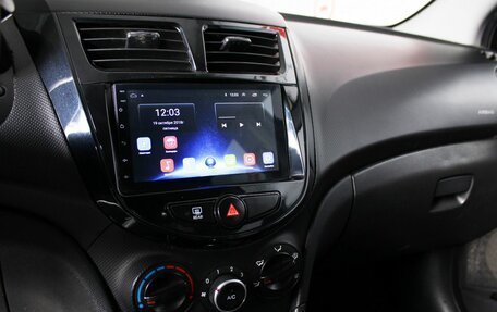 Hyundai Solaris II рестайлинг, 2013 год, 780 000 рублей, 11 фотография