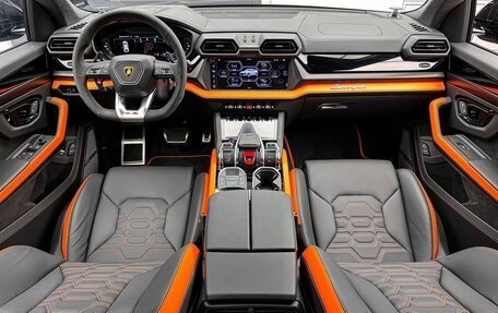 Lamborghini Urus I, 2025 год, 38 600 000 рублей, 17 фотография