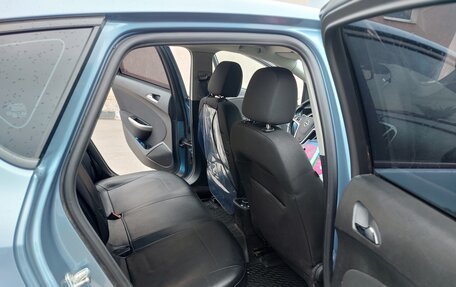 Opel Astra J, 2010 год, 620 000 рублей, 8 фотография