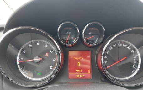 Opel Astra J, 2010 год, 620 000 рублей, 15 фотография